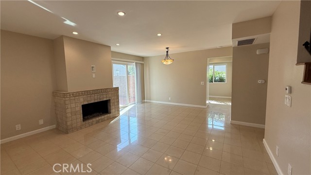 Detail Gallery Image 5 of 32 For 24711 Santa Clara Ave #7,  Dana Point,  CA 92629 - 3 Beds | 2/1 Baths