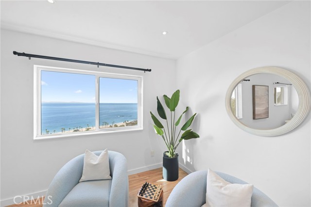 Detail Gallery Image 33 of 46 For 31161 Holly Dr, Laguna Beach,  CA 92651 - 5 Beds | 2/1 Baths