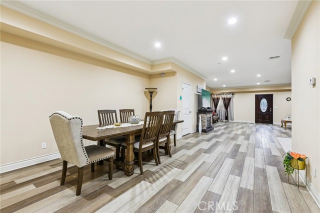 Detail Gallery Image 12 of 35 For 204 E 121st St, Los Angeles,  CA 90061 - 4 Beds | 4 Baths