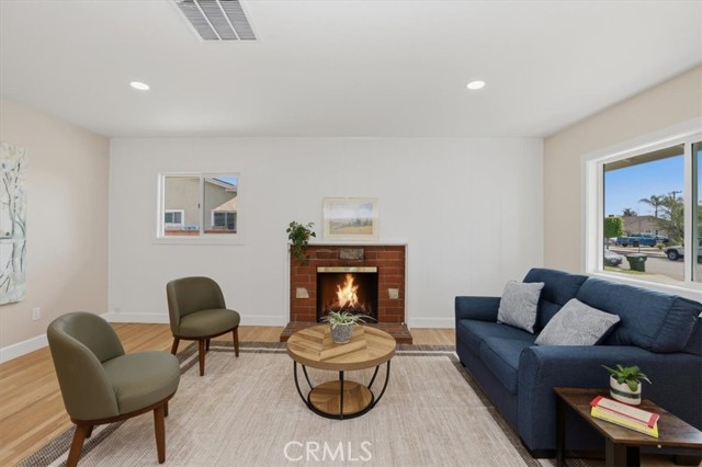 Detail Gallery Image 10 of 44 For 822 W 5th St, Ontario,  CA 91762 - 3 Beds | 2 Baths