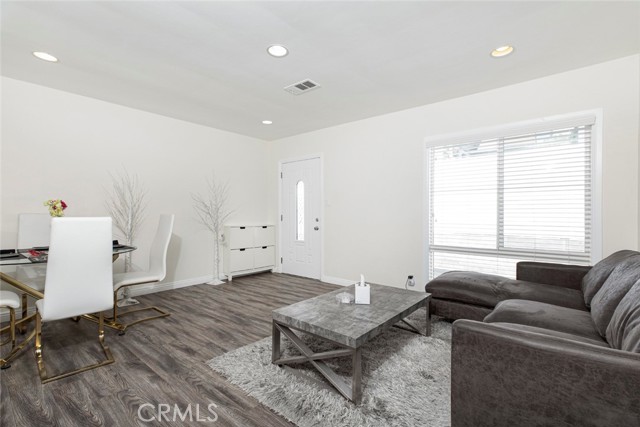 Detail Gallery Image 11 of 19 For 7630 Day St, Tujunga,  CA 91042 - 2 Beds | 1 Baths