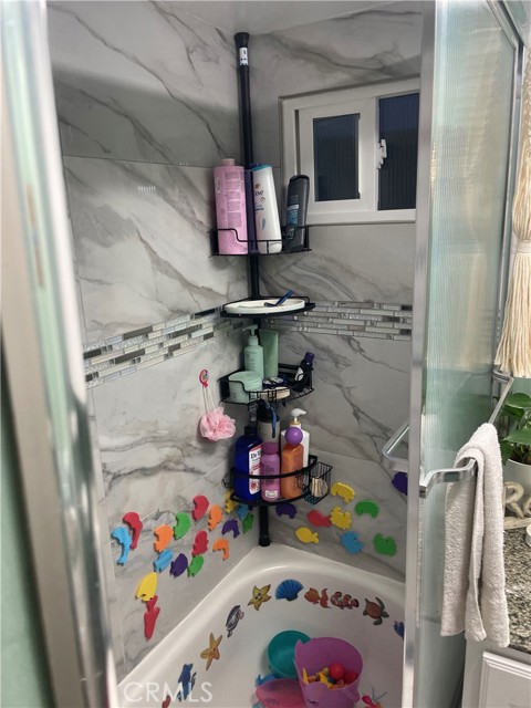 Detail Gallery Image 28 of 40 For 22600 Normandie Ave #32,  Torrance,  CA 90502 - 1 Beds | 1 Baths