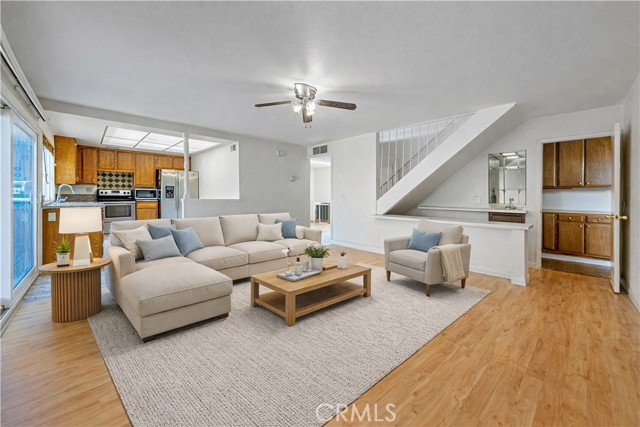 Detail Gallery Image 19 of 40 For 8237 Henshaw, Buena Park,  CA 90621 - 3 Beds | 2/1 Baths