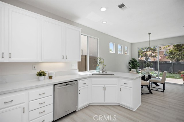 Detail Gallery Image 11 of 32 For 2 Allaire Way, Aliso Viejo,  CA 92656 - 3 Beds | 2/1 Baths