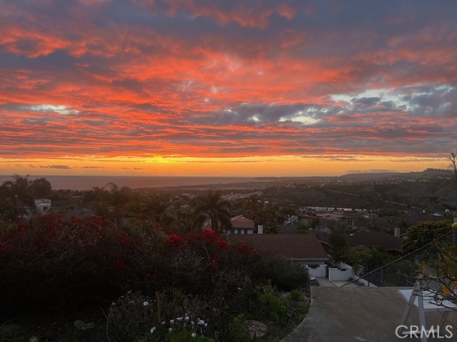 315 Calle Dorado, San Clemente CA: https://media.crmls.org/medias/e0fb0d64-0eb5-4154-89e9-44785a0da732.jpg