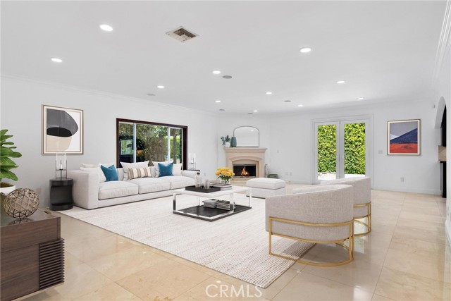 Detail Gallery Image 4 of 39 For 4818 Lemona Ave, Sherman Oaks,  CA 91403 - 5 Beds | 6 Baths