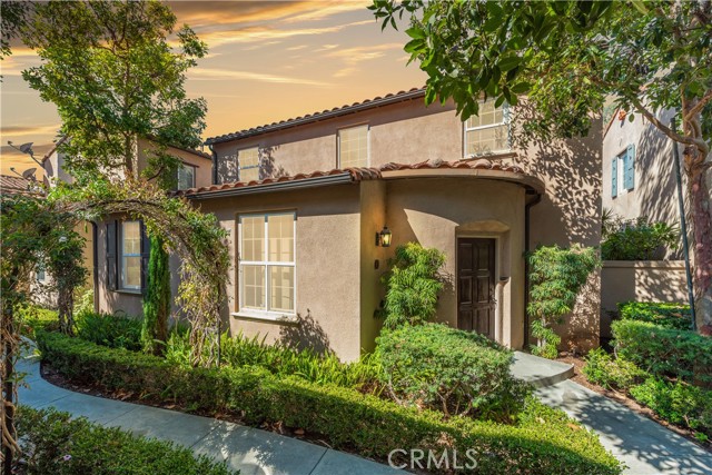 80 Great, Irvine CA: https://media.crmls.org/medias/e0fc07fe-5af7-4890-86ae-bc7a6b0aa795.jpg