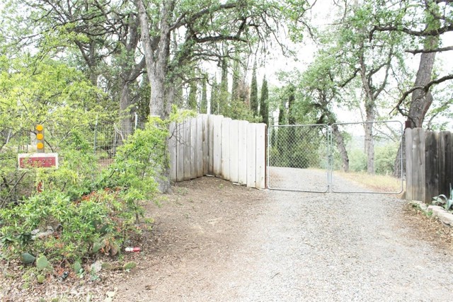 15723 El Dorado Drive, Corning CA: https://media.crmls.org/medias/e0fd0b17-29b0-4d8d-b64b-4f4bec66ce7c.jpg