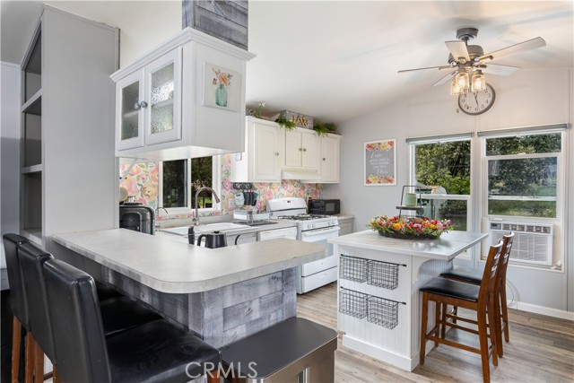 Detail Gallery Image 9 of 48 For 2673 Howard Ave a,  Lakeport,  CA 95453 - 2 Beds | 1/1 Baths