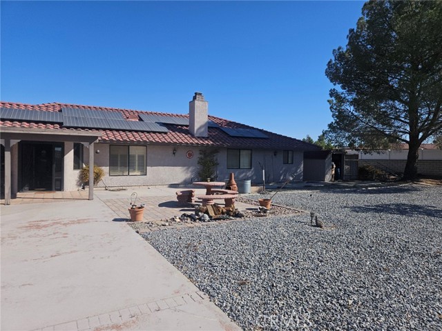 18965 Siskiyou Road, Apple Valley CA: https://media.crmls.org/medias/e0fdce1a-1416-4532-8d65-04f91f9c44ed.jpg