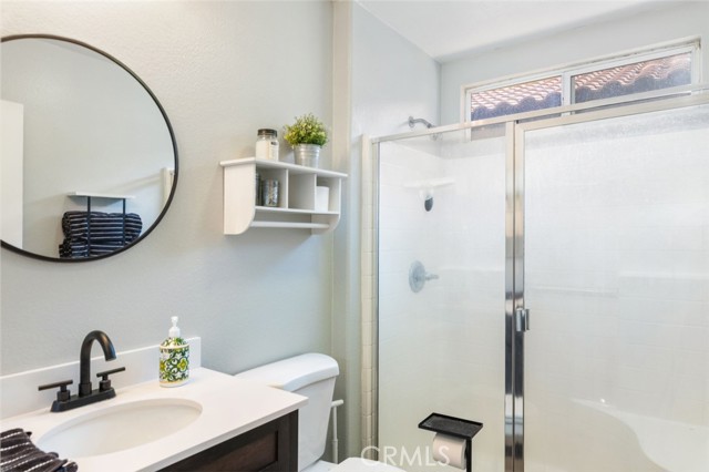 33192 Vermont Road, Temecula CA: https://media.crmls.org/medias/e0fdfafc-d16a-4d6c-aa8f-62c8d1931916.jpg