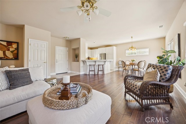 1432 Blackberry Avenue, Arroyo Grande CA: https://media.crmls.org/medias/e0fe7194-157f-4121-a66a-65a68a3e956d.jpg