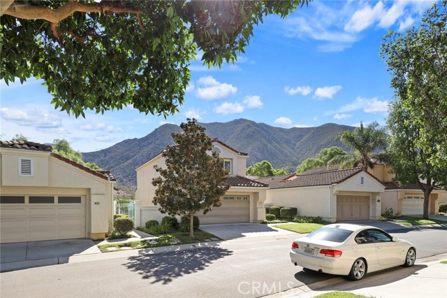 Detail Gallery Image 32 of 42 For 852 Vista Arriago, Camarillo,  CA 93012 - 3 Beds | 2/1 Baths