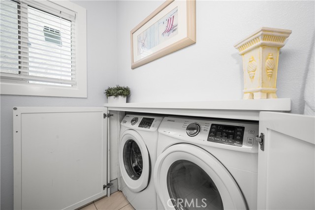 Detail Gallery Image 17 of 35 For 229 Covina, Long Beach,  CA 90803 - 3 Beds | 2 Baths