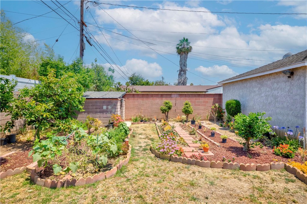 MLS #PV25158935 img 8