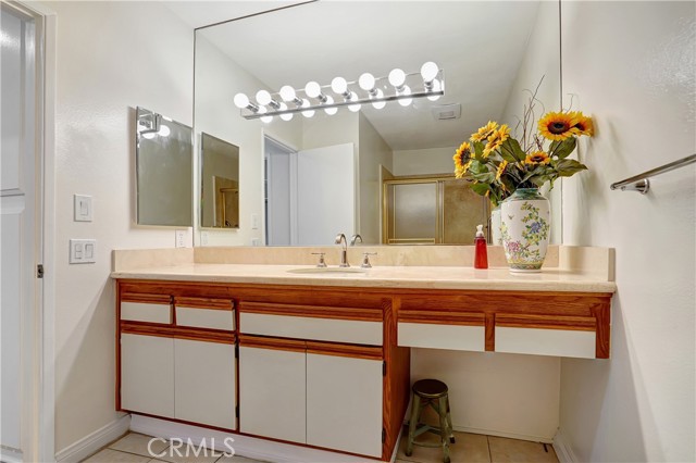 Detail Gallery Image 14 of 44 For 1351 N Crescent Heights Bld #308,  West Hollywood,  CA 90046 - 3 Beds | 2 Baths