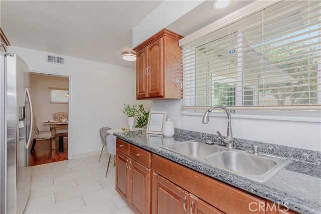 Detail Gallery Image 20 of 49 For 405 W Virginia Ave, Glendora,  CA 91741 - 3 Beds | 2 Baths