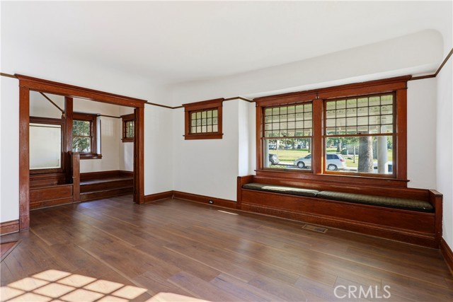 6543 Washington Avenue, Whittier CA: https://media.crmls.org/medias/e1022833-53b0-4dfb-816d-8d136a79e264.jpg