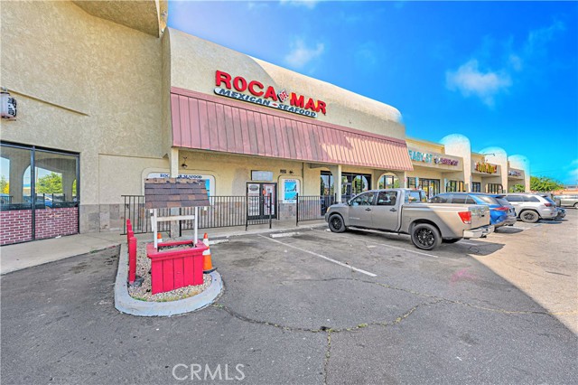 1020 E K E Avenue, Lancaster CA: https://media.crmls.org/medias/e103e501-f713-4447-aeda-e6a475c3cd4c.jpg