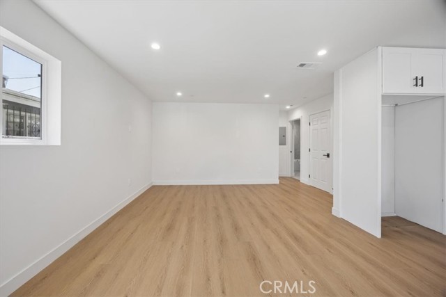 Detail Gallery Image 12 of 51 For 1154 W 67th, Los Angeles,  CA 90044 - – Beds | – Baths