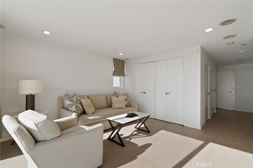 3557 Ocean Drive