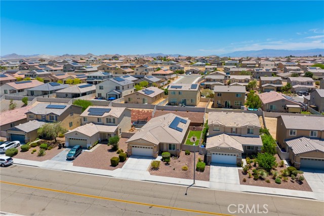 16767 Desert Lily Street, Victorville CA: https://media.crmls.org/medias/e1054101-07e2-42d9-9deb-948bbb57bf08.jpg