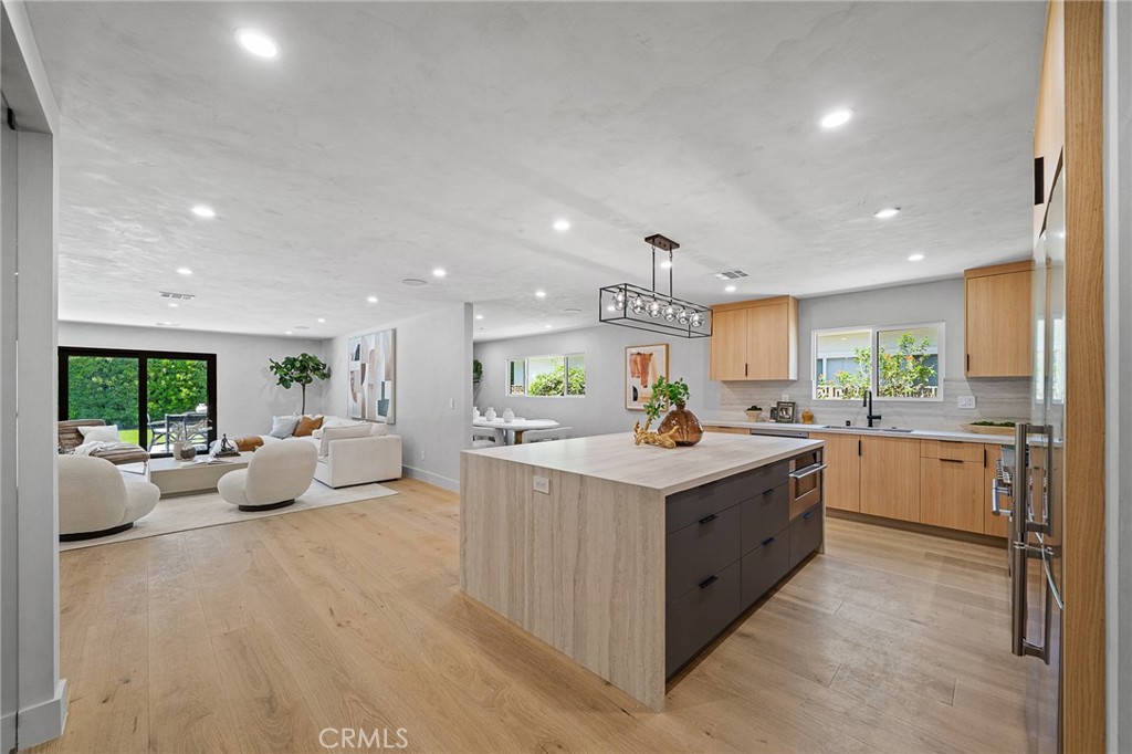 MLS #SR25240268 image #7