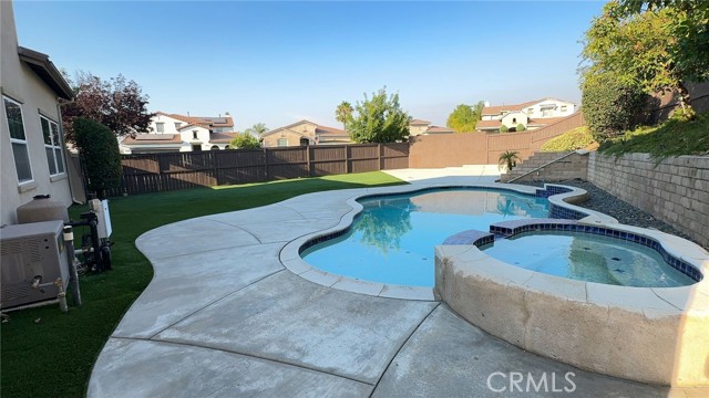 29825 Masters Drive, Murrieta CA: https://media.crmls.org/medias/e105efe4-3a97-4418-bc5f-3a0e501f784a.jpg