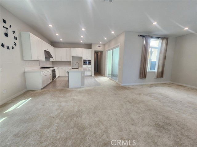 26912 Winding Trail Court, Valencia CA: https://media.crmls.org/medias/e105fb05-8a3c-4263-9a3a-373d964a3362.jpg