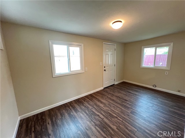 Detail Gallery Image 8 of 19 For 371 N Cleveland St, Orange,  CA 92866 - 2 Beds | 1 Baths