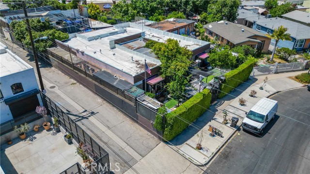 2949 S Harcourt Avenue, Los Angeles CA: https://media.crmls.org/medias/e108374b-30ee-4da0-bce6-40dab41fce36.jpg