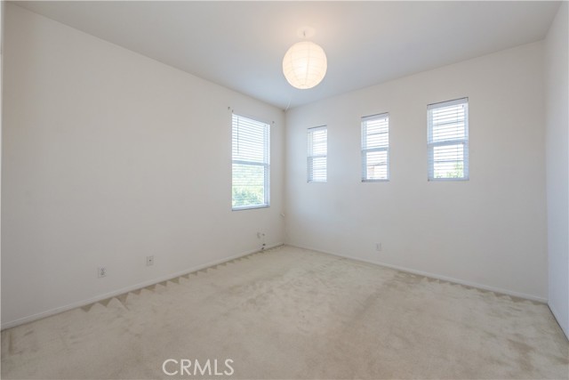 Detail Gallery Image 22 of 34 For 216 Tall Oak, Irvine,  CA 92603 - 3 Beds | 3/1 Baths