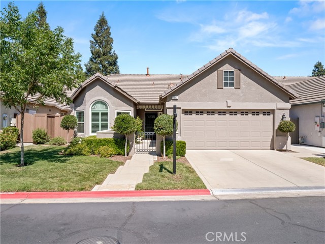 Detail Gallery Image 1 of 1 For 1843 Stonebrook Ln, Clovis,  CA 93611 - 3 Beds | 2 Baths