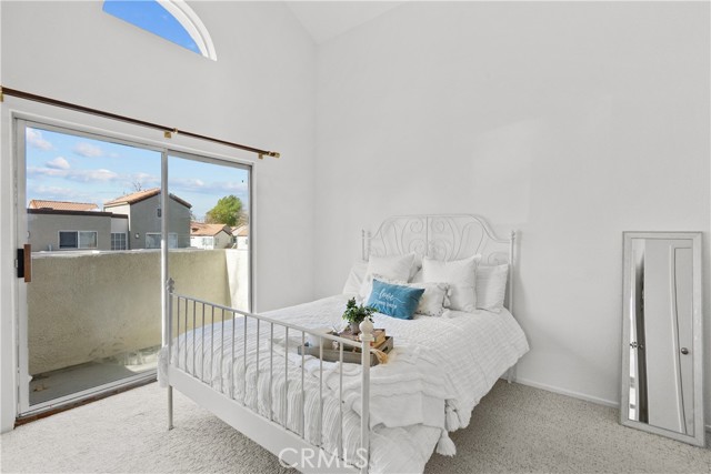 Detail Gallery Image 12 of 22 For 21358 Nandina Ln #204,  Newhall,  CA 91321 - 2 Beds | 2 Baths