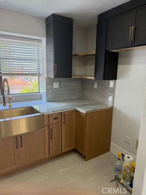 22547 Cascade, Canyon Lake CA: https://media.crmls.org/medias/e10b838c-0525-46ab-a2c5-33ae03f6cf93.jpg