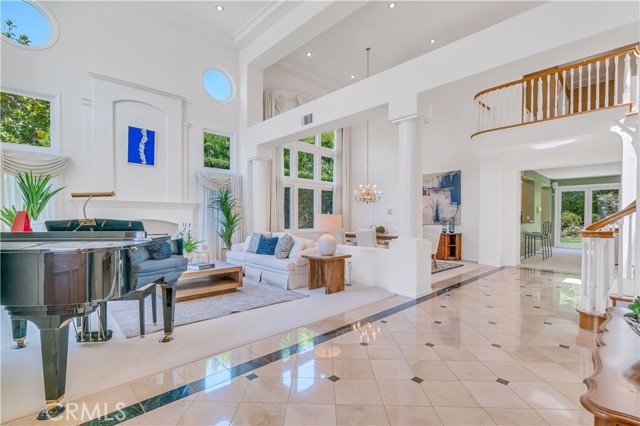48 Via Porto Grande, Rancho Palos Verdes CA: https://media.crmls.org/medias/e10b87a9-5b6d-4e0b-8df1-cbeb8f13fa64.jpg