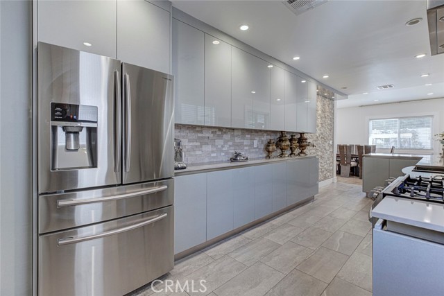 16814 Mayall Street photo 9