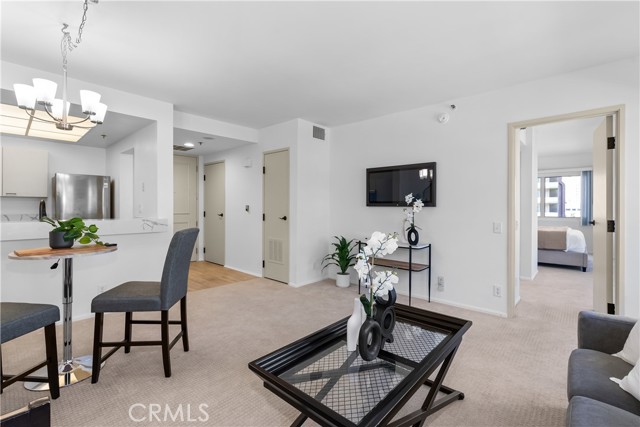 Detail Gallery Image 8 of 39 For 525 E Seaside Way #402,  Long Beach,  CA 90802 - 1 Beds | 1 Baths