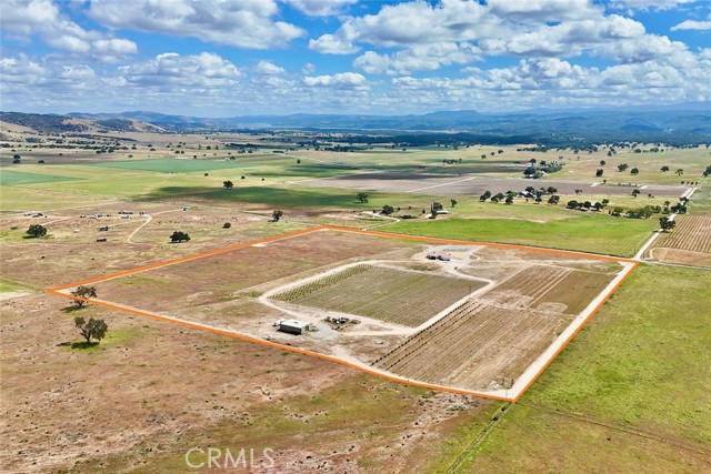 50645 Lockwood Road, Lockwood CA: https://media.crmls.org/medias/e10d4d94-b9c2-439c-ba18-1a726039a560.jpg