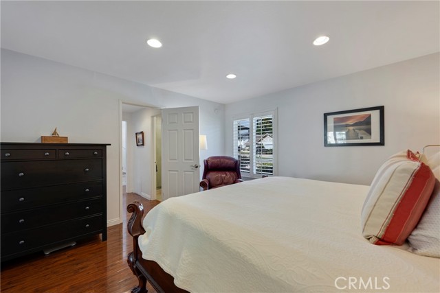 Image 33 of 60 For 673 Cliffwood