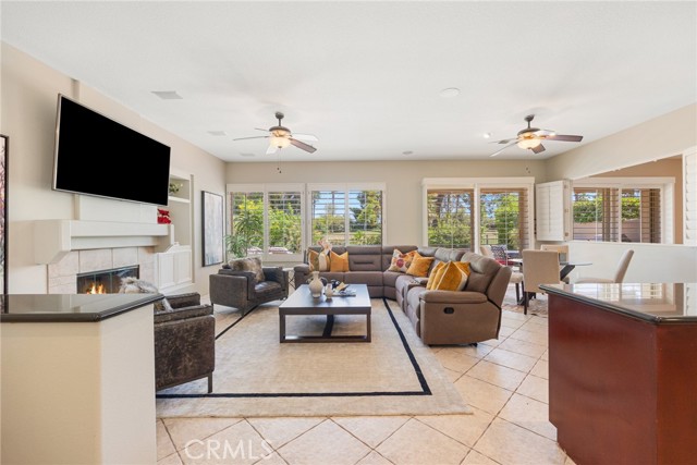 103 N Kavenish Drive, Rancho Mirage CA: https://media.crmls.org/medias/e10f3d8d-987b-45d0-8bbb-69db478e536f.jpg