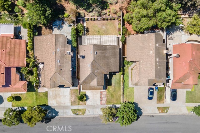 3302 Braemar Lane, Corona CA: https://media.crmls.org/medias/e10f9191-e72a-4edc-a35c-b545ed44bb53.jpg