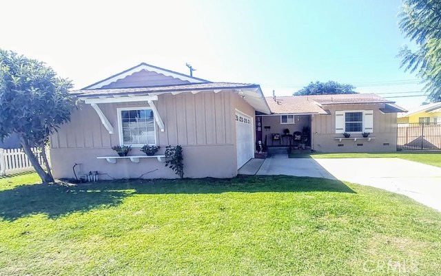 6212 Choctaw Dr, Westminster, CA 92683