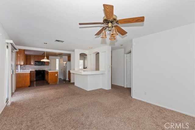 Detail Gallery Image 18 of 57 For 10011 Thornbird Ct, Moreno Valley,  CA 92557 - 4 Beds | 3 Baths