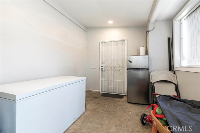 343 Concord Street, Glendale CA: https://media.crmls.org/medias/e11139e9-d152-4dd0-b46b-3cd35698871d.jpg