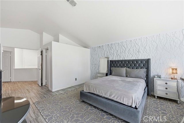 Detail Gallery Image 38 of 55 For 22350 Heritage Pass, Chatsworth,  CA 91311 - 2 Beds | 2/1 Baths