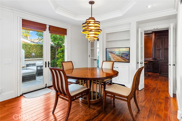 Detail Gallery Image 15 of 65 For 8 Rue Verte, Newport Beach,  CA 92660 - 3 Beds | 3/1 Baths