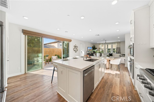 Detail Gallery Image 19 of 52 For 386 Chorus, Irvine,  CA 92618 - 4 Beds | 3 Baths