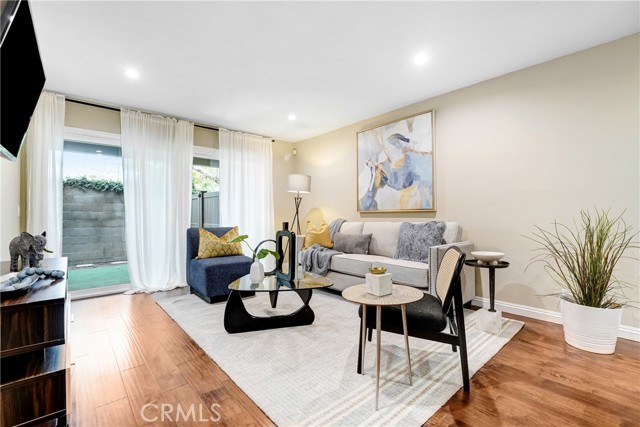 Front Image Thumbnail for CRPW25264491