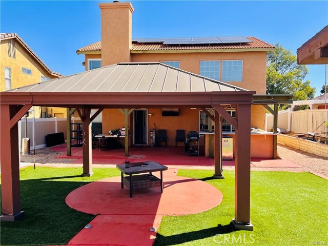 Detail Gallery Image 8 of 12 For 12342 Hitching Post, Victorville,  CA 92392 - 4 Beds | 2/1 Baths